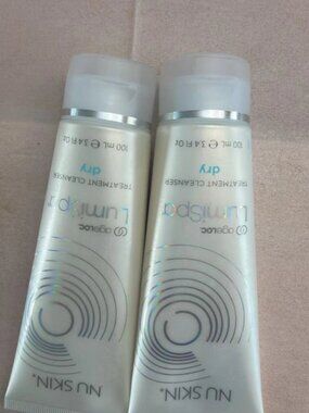 Two tubes of Nuskin Lumispa Treatment Cleanser Gel Dry Skin for ageLOC NEW